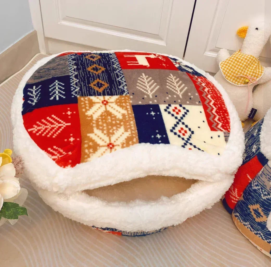 Warm Christmas Cat Litter